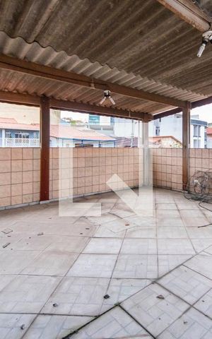 Casa à venda com 326m², 3 quartos e 6 vagas Casa à venda com 326m², 3 quartos e 6 vagasCobertura