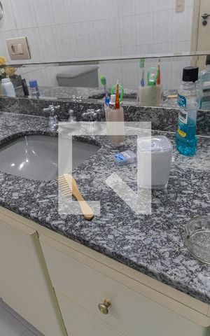 Apartamento para alugar com 134m², 3 quartos e 2 vagas Apartamento para alugar com 134m², 3 quartos e 2 vagasBanheiro da Suíte