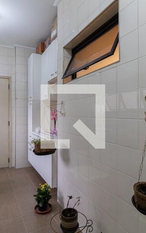 Apartamento para alugar com 134m², 3 quartos e 2 vagas Apartamento para alugar com 134m², 3 quartos e 2 vagasLavanderia