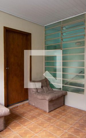 Casa à venda com 240m², 3 quartos e 1 vagaSala