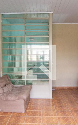 Casa à venda com 240m², 3 quartos e 1 vagaSala