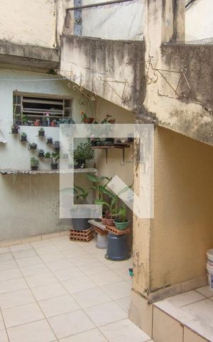 Casa à venda com 240m², 3 quartos e 1 vagaQuintal