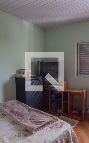 Casa à venda com 240m², 3 quartos e 1 vagaQuarto 1