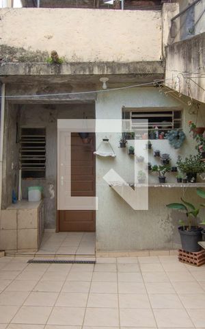 Casa à venda com 240m², 3 quartos e 1 vagaQuintal