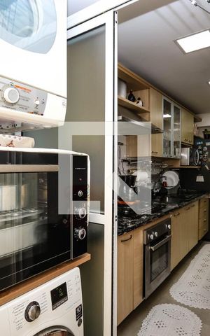 Casa de condomínio à venda com 106m², 3 quartos e 2 vagas Casa de condomínio à venda com 106m², 3 quartos e 2 vagasLavanderia