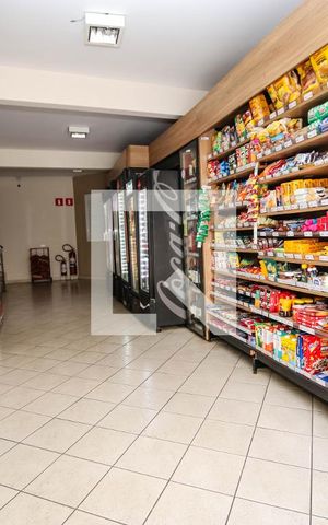 Casa de condomínio à venda com 106m², 3 quartos e 2 vagas Casa de condomínio à venda com 106m², 3 quartos e 2 vagasMini Mercado