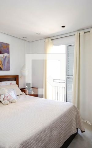 Casa de condomínio à venda com 106m², 3 quartos e 2 vagas Casa de condomínio à venda com 106m², 3 quartos e 2 vagasSuite