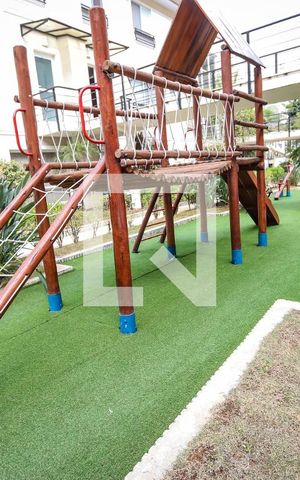 Casa de condomínio à venda com 106m², 3 quartos e 2 vagas Casa de condomínio à venda com 106m², 3 quartos e 2 vagasÁrea comum - Playground