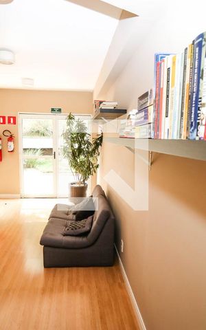 Casa de condomínio à venda com 106m², 3 quartos e 2 vagas Casa de condomínio à venda com 106m², 3 quartos e 2 vagasLan House