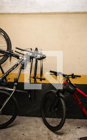 Casa de condomínio à venda com 106m², 3 quartos e 2 vagas Casa de condomínio à venda com 106m², 3 quartos e 2 vagasBicicletário