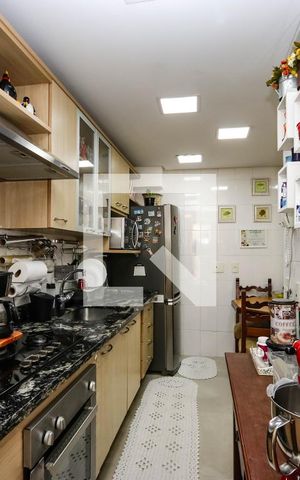 Casa de condomínio à venda com 106m², 3 quartos e 2 vagas Casa de condomínio à venda com 106m², 3 quartos e 2 vagasCozinha
