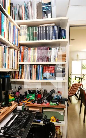Casa de condomínio à venda com 106m², 3 quartos e 2 vagas Casa de condomínio à venda com 106m², 3 quartos e 2 vagasEscritório