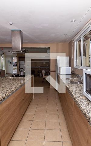 Apartamento à venda com 65m², 3 quartos e 1 vaga Apartamento à venda com 65m², 3 quartos e 1 vagaÁrea comum - Salão de festas