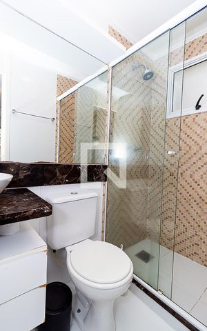 Apartamento à venda com 65m², 3 quartos e 1 vaga Apartamento à venda com 65m², 3 quartos e 1 vagaBanheiro da Suíte