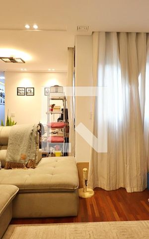 Apartamento à venda com 138m², 2 quartos e 2 vagasSala