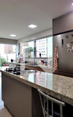 Apartamento à venda com 138m², 2 quartos e 2 vagasCozinha