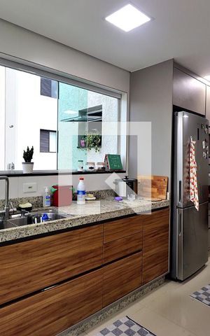 Apartamento à venda com 138m², 2 quartos e 2 vagasCozinha