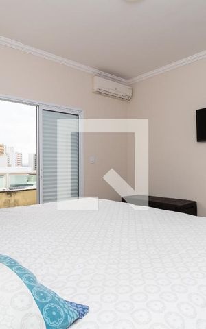 Casa de condomínio à venda com 300m², 3 quartos e 6 vagasQuarto 3 - Suíte