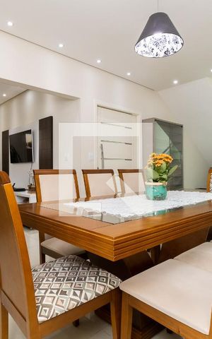 Casa de condomínio à venda com 300m², 3 quartos e 6 vagasSala de Jantar