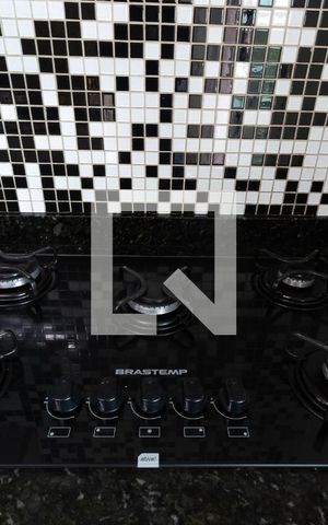Casa de condomínio à venda com 300m², 3 quartos e 6 vagasDetalhe cozinha
