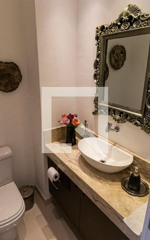 Apartamento à venda com 213m², 2 quartos e 3 vagasLavabo