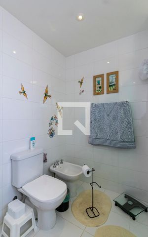 Apartamento à venda com 213m², 2 quartos e 3 vagasBanheiro 2 da Suíte 2