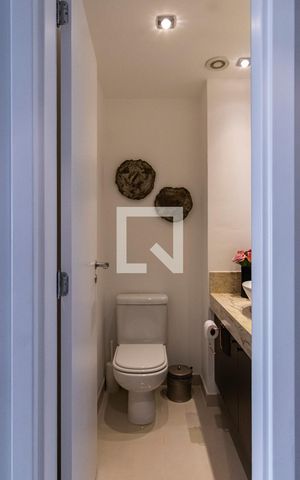 Apartamento à venda com 213m², 2 quartos e 3 vagasLavabo