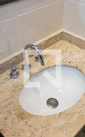 Apartamento à venda com 213m², 2 quartos e 3 vagasBanheiro 1 da Suíte 2