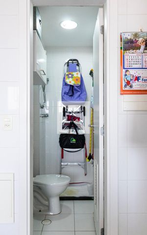 Apartamento à venda com 213m², 2 quartos e 3 vagasBanheiro de Serviço