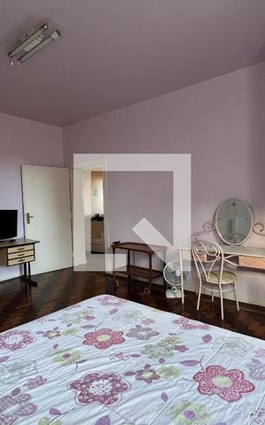 Casa à venda com 1950m², 4 quartos e 5 vagasQuarto 1