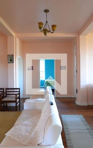 Casa à venda com 1950m², 4 quartos e 5 vagasSala