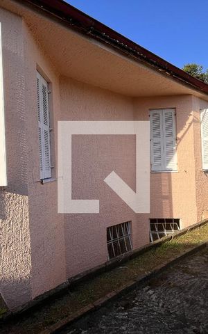 Casa à venda com 1950m², 4 quartos e 5 vagasJardim