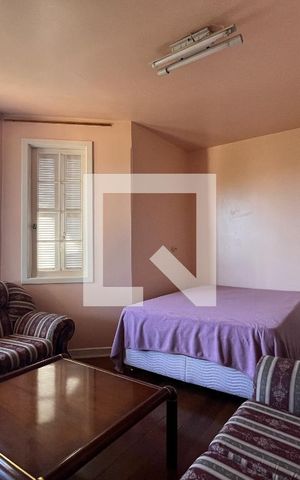 Casa à venda com 1950m², 4 quartos e 5 vagasQuarto 4