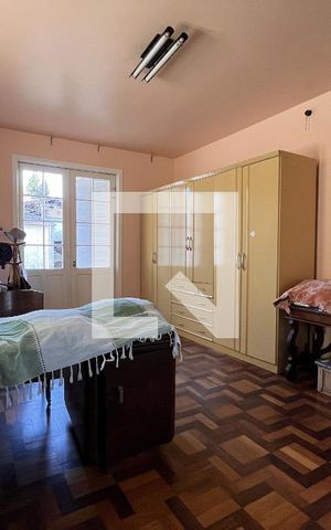 Casa à venda com 1950m², 4 quartos e 5 vagasQuarto 3