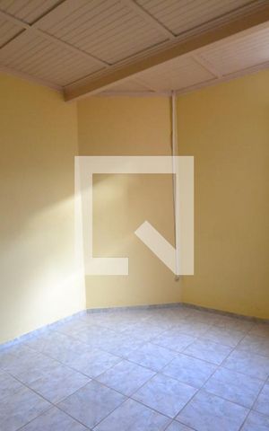 Casa à venda com 1950m², 4 quartos e 5 vagasPorão