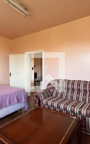 Casa à venda com 1950m², 4 quartos e 5 vagasQuarto 4
