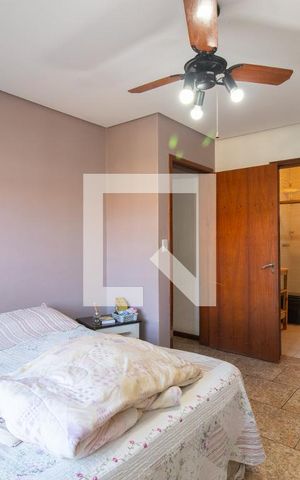 Casa de condomínio para alugar com 340m², 5 quartos e 2 vagas Casa de condomínio para alugar com 340m², 5 quartos e 2 vagasQuarto 2