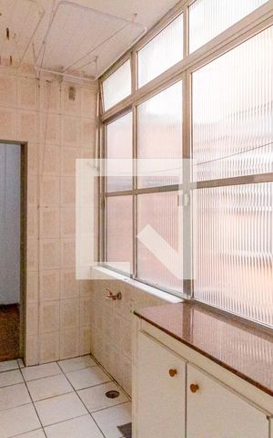 Apartamento à venda com 84m², 3 quartos e 1 vaga Apartamento à venda com 84m², 3 quartos e 1 vagaLavanderia