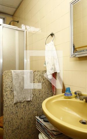 Apartamento à venda com 166m², 4 quartos e 1 vagaBanheiro Social