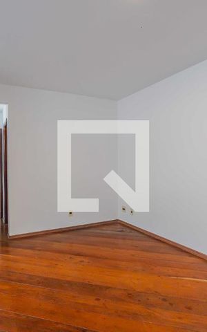 Apartamento para alugar com 100m², 2 quartos e 1 vagaSala