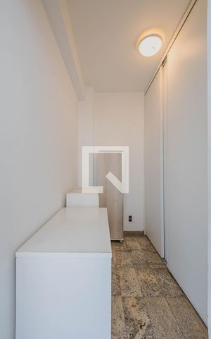 Apartamento para alugar com 100m², 2 quartos e 1 vagaÁrea de Serviço - Quarto