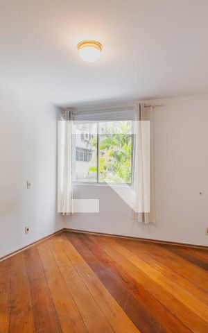 Apartamento para alugar com 100m², 2 quartos e 1 vagaSuíte