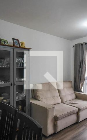 Apartamento à venda com 50m², 2 quartos e 1 vaga Apartamento à venda com 50m², 2 quartos e 1 vagaSala