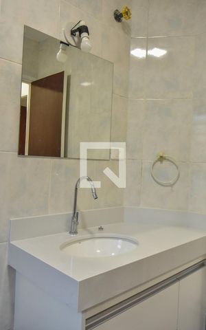 Apartamento para alugar com 59m², 2 quartos e 1 vagaBanheiro 