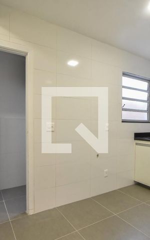 Apartamento para alugar com 59m², 2 quartos e 1 vagaCozinha 