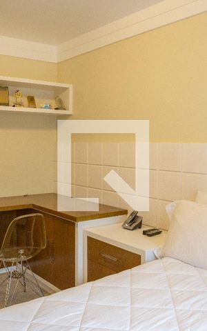 Apartamento à venda com 438m², 4 quartos e 5 vagas Apartamento à venda com 438m², 4 quartos e 5 vagasSuíte 2