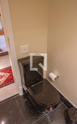 Apartamento à venda com 438m², 4 quartos e 5 vagas Apartamento à venda com 438m², 4 quartos e 5 vagasLavabo