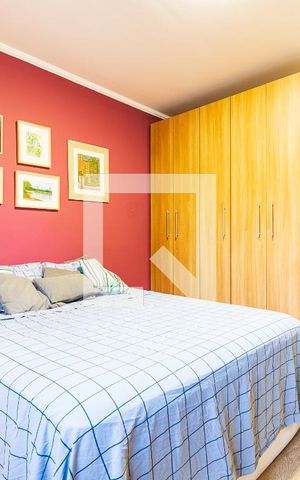 Casa à venda com 180m², 3 quartos e 3 vagas Casa à venda com 180m², 3 quartos e 3 vagasQuarto 3