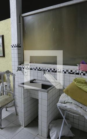 Casa à venda com 250m², 2 quartos e 3 vagasÁrea de Serviço
