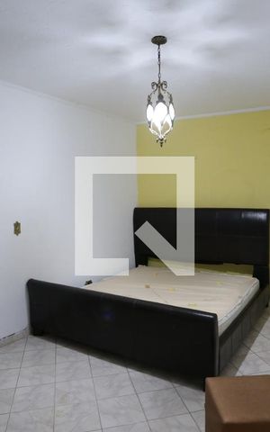 Casa à venda com 250m², 2 quartos e 3 vagasQuarto